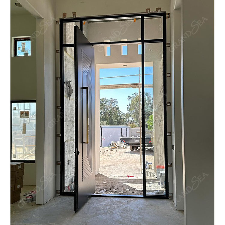 Aluminium Pivot Front Door Aluminium Pivot Front Door