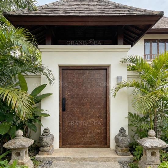 porte pivotante sculptée en 3D